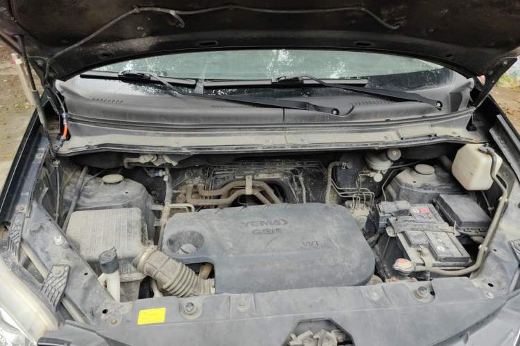 Used Yema Spica 2018 1.5L Manual Comfort Model Engine Bay