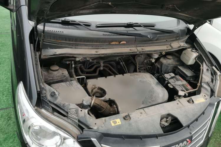 Used Yema Spica 2018 1.5L Manual Luxury Model Engine Bay