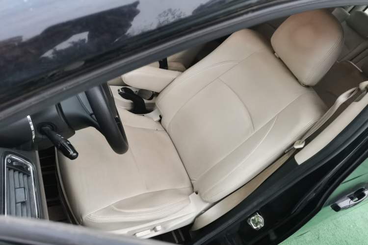 Used Yema Spica 2018 1.5L Manual Luxury Model Left Front Seat