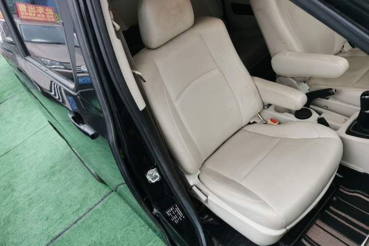 Used Yema Spica 2018 1.5L Manual Luxury Model Right Front Seat