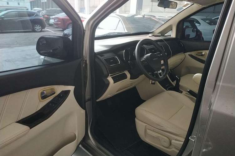 Used Yema Spica 2018 1.5L Manual Comfort Model Driver Seat