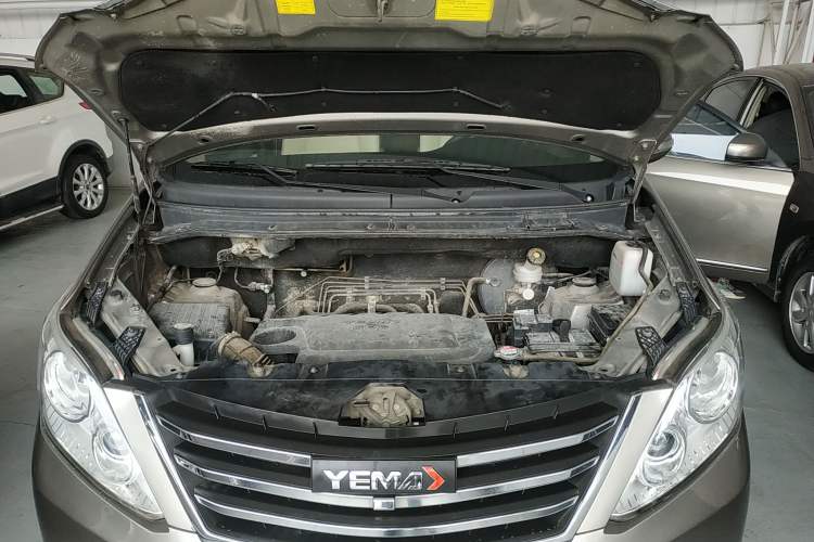 Used Yema Spica 2018 1.5L Manual Comfort Model Engine Bay