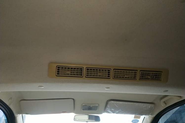 Used Yema Spica 2018 1.5L Manual Comfort Model Headliner