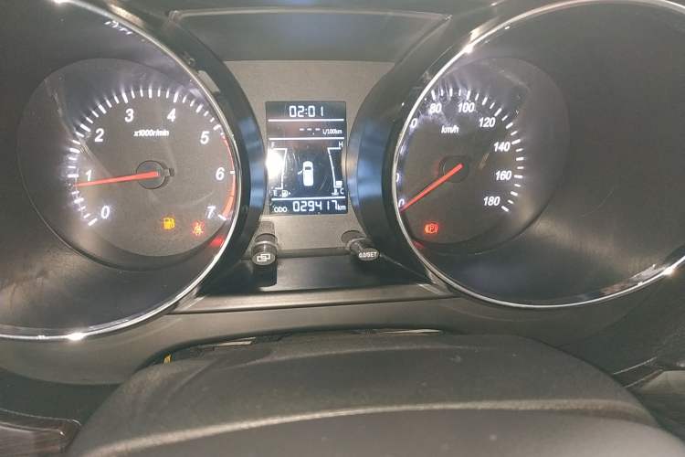 Used Yema Spica 2018 1.5L Manual Comfort Model Odometer Close Up