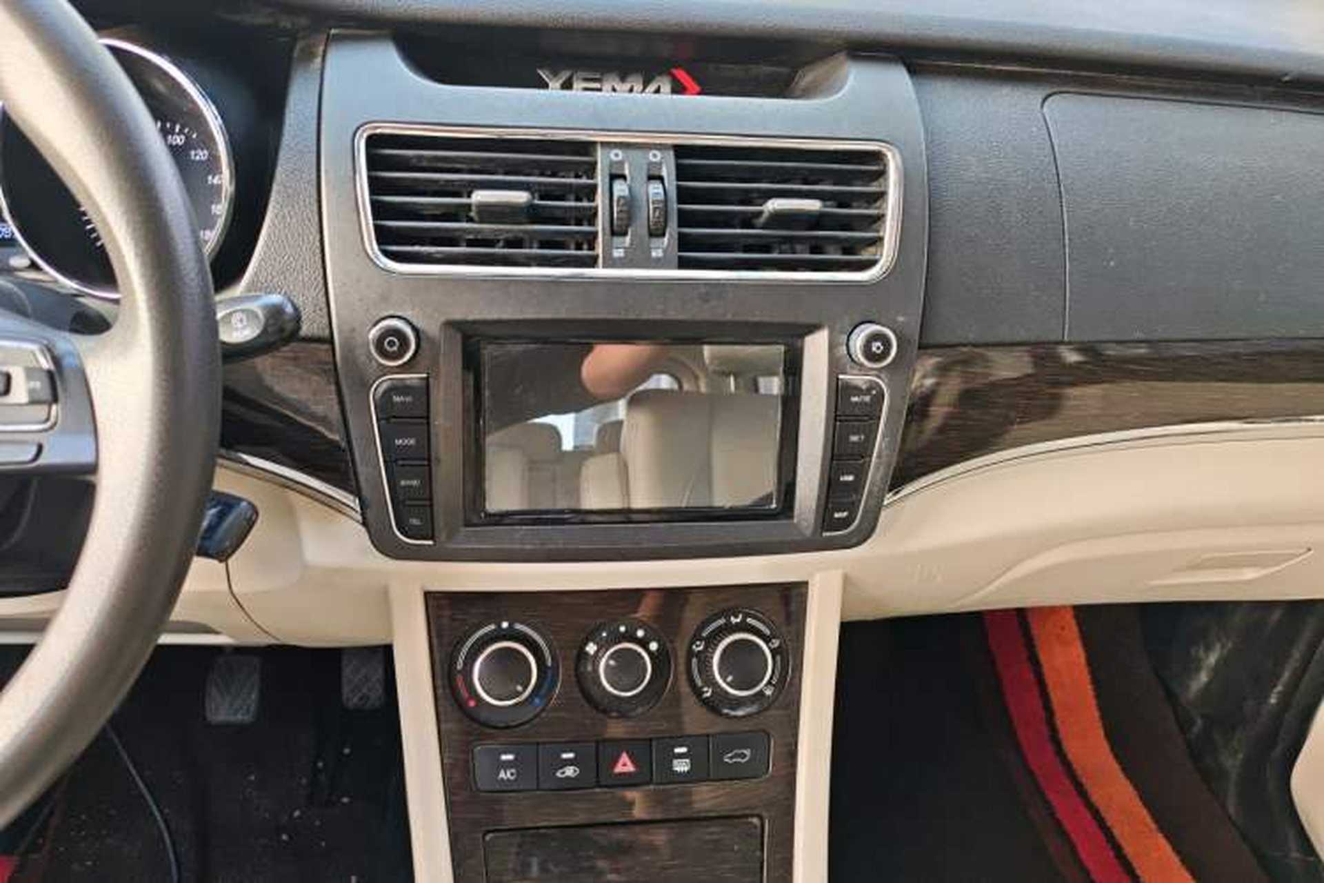 Used Yema Spica 2018 1.5L Manual Comfort Model Audio And AC Panel