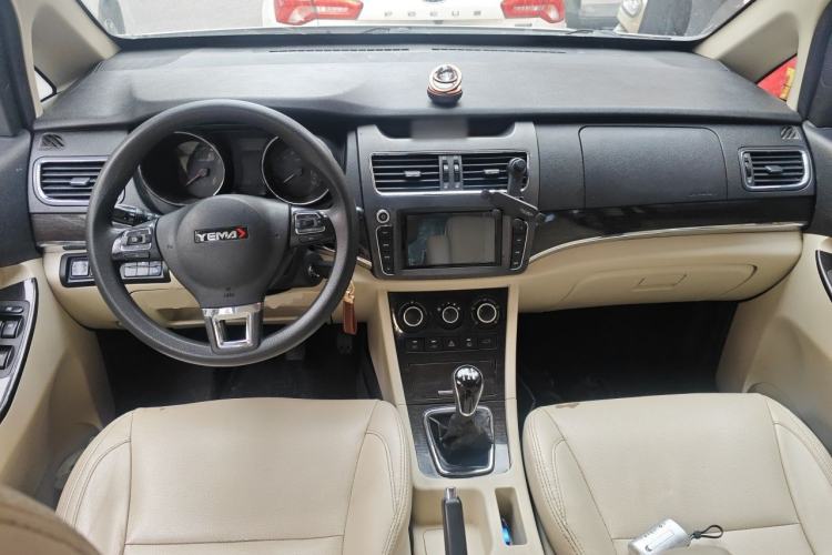 Used Yema Spica 2018 1.5L Manual Luxury Model Center Console