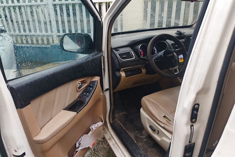 Used Yema Spica 2018 1.5L Manual Luxury Model Driver Seat