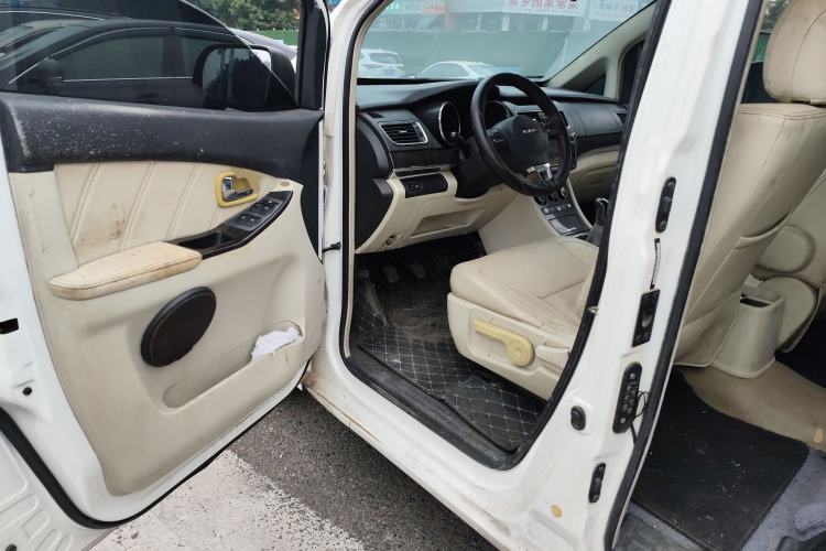 Used Yema Spica 2018 1.5L Manual Comfort Model Driver Seat