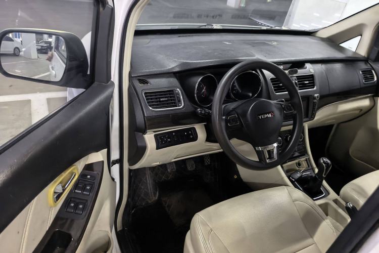 Used Yema Spica 2018 1.5L Manual Luxury Model Interior 2
