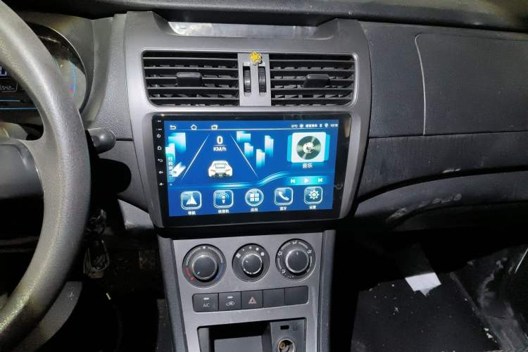 Used Yema Spica 2020 1.5L Manual Comfort Version Audio And AC Panel