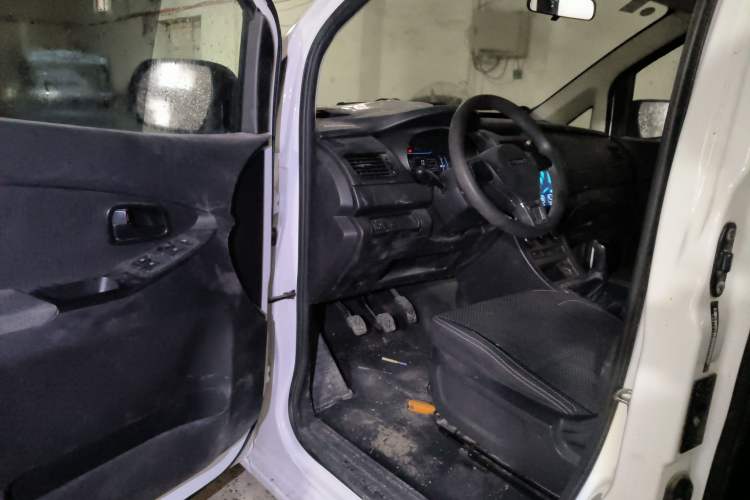 Used Yema Spica 2020 1.5L Manual Comfort Version Driver Seat