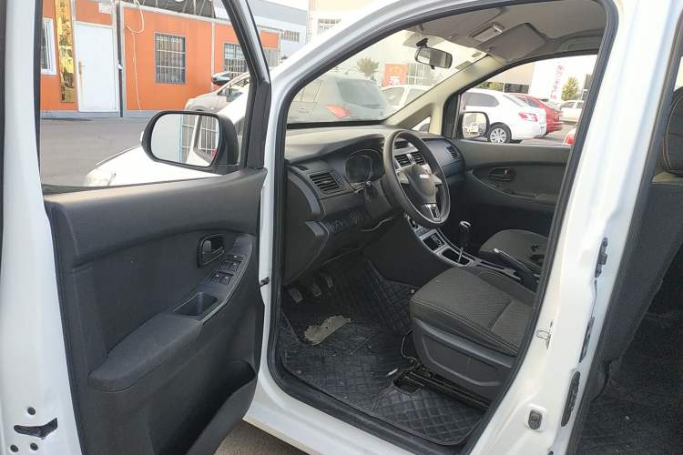 Used Yema Spica 2020 1.5L Manual Comfort Version Driver Seat