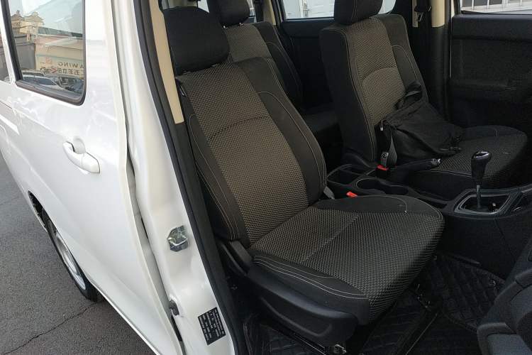 Used Yema Spica 2020 1.5L Manual Comfort Version Right Front Seat