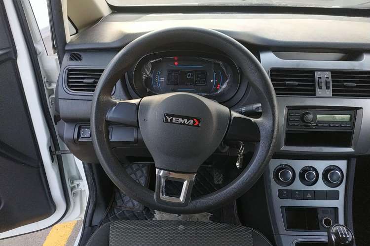 Used Yema Spica 2020 1.5L Manual Comfort Version Steering Wheel