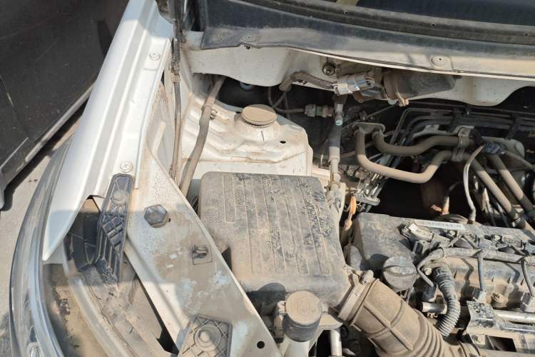 Used Yema Spica 2021 1.5L Manual Window-Sealed Version 2 Seats Engine Bay Right