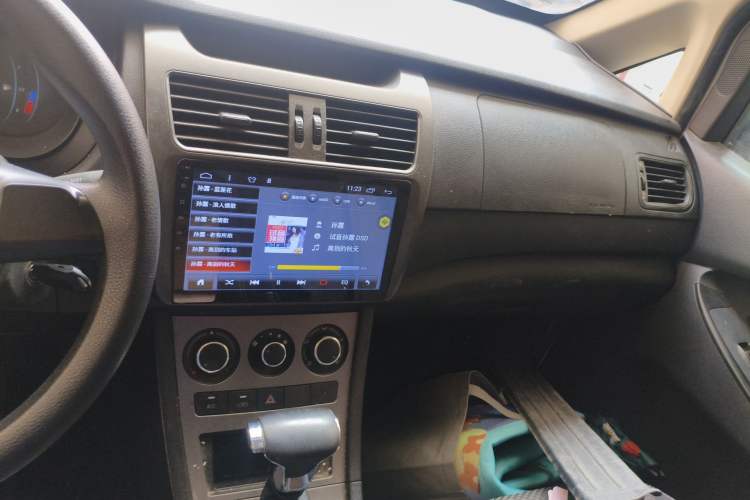Used Yema Spica 2021 Revised 1.5L CVT Comfort Edition Audio And AC Panel