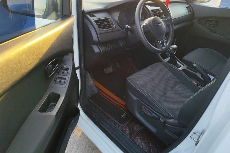Used Yema Spica 2021 Revised 1.5L CVT Comfort Edition Driver Seat