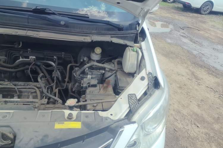 Used Yema Spica 2021 Revised 1.5L CVT Comfort Edition Engine Bay Left