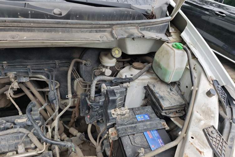 Used Yema Spica 2021 Revised Version 2 1.5L Manual Comfort Edition Engine Bay Left