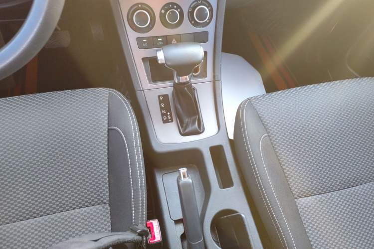 Used Yema Spica 2021 Revised 1.5L CVT Comfort Edition Gear Lever