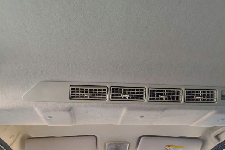 Used Yema Spica 2021 Revised 1.5L CVT Comfort Edition Headliner