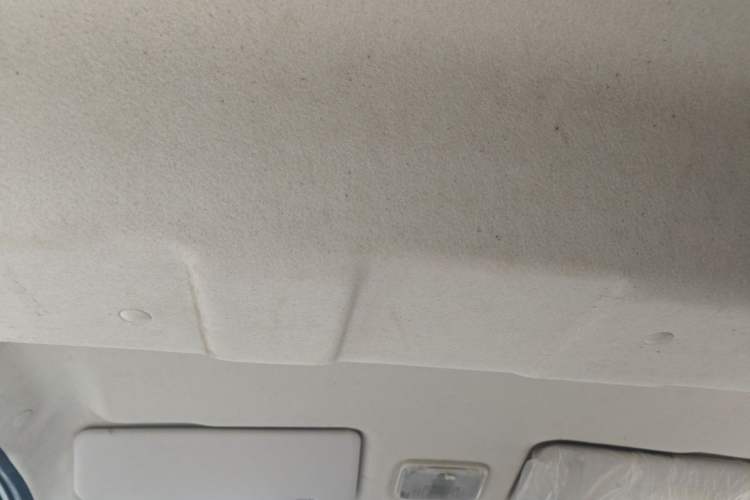 Used Yema Spica 2021 1.5L Manual Logistics Version 8 Seats Headliner