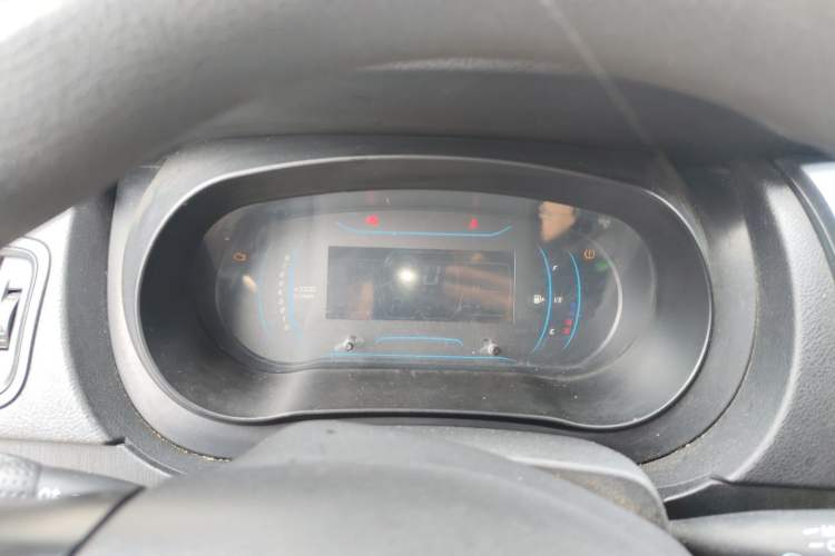 Used Yema Spica 2021 Revised 1.5L CVT Comfort Edition Instrument Cluster