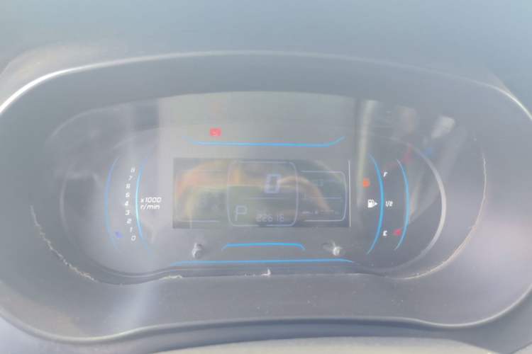 Used Yema Spica 2021 Revised 1.5L CVT Comfort Edition Instrument Cluster