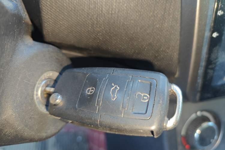 Used Yema Spica 2021 Revised 1.5L CVT Comfort Edition Interior 1