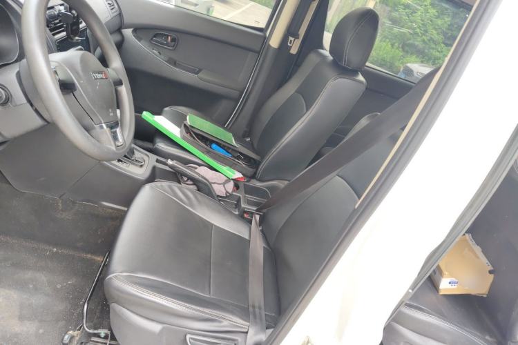 Used Yema Spica 2021 Revised 1.5L CVT Comfort Edition Left Front Seat