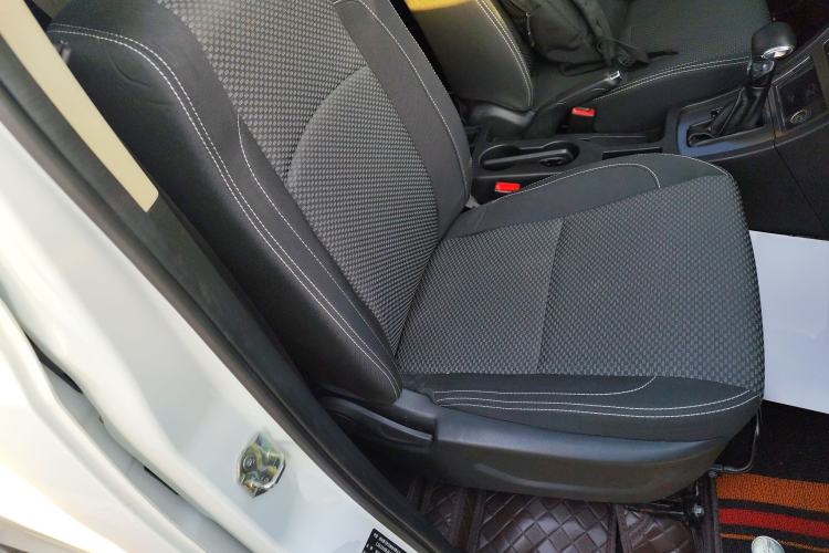 Used Yema Spica 2021 Revised 1.5L CVT Comfort Edition Right Front Seat