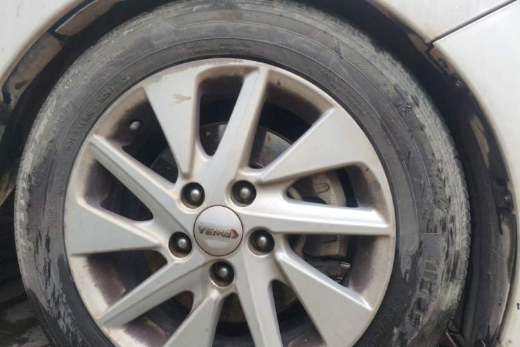 Used Yema Spica 2021 Revised 1.5L CVT Comfort Edition Right Front Wheel Hub