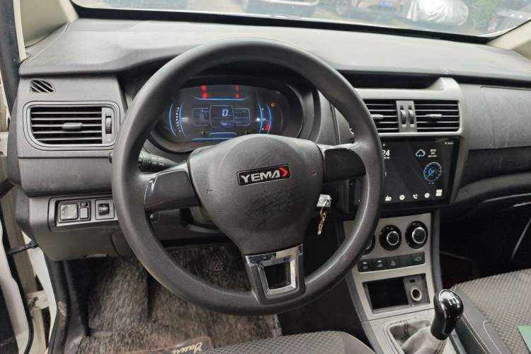 Used Yema Spica 2021 Revised Version 2 1.5L Manual Comfort Edition Steering Wheel