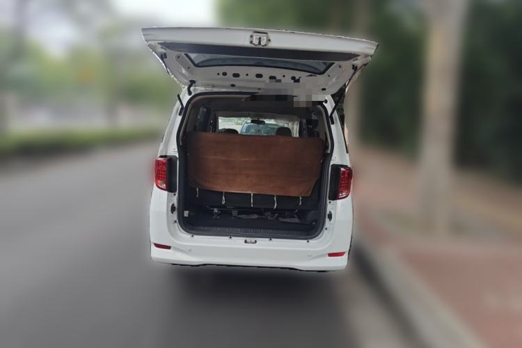 Used Yema Spica 2021 1.5L Manual Logistics Version 8 Seats Trunk