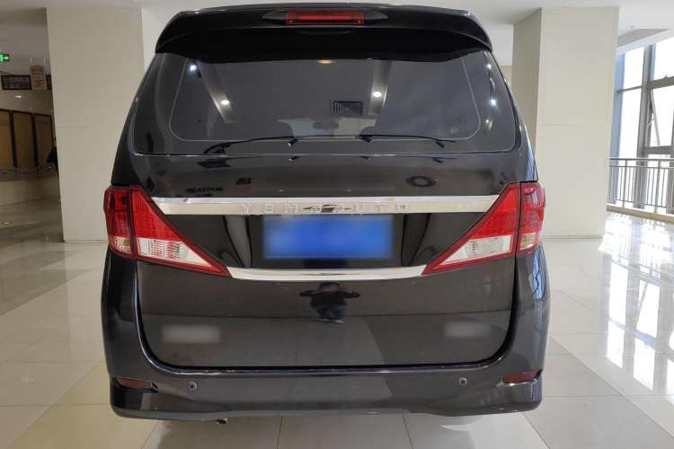 Used Yema Spica 2022 1.5L Manual Luxury Model Exterior 5