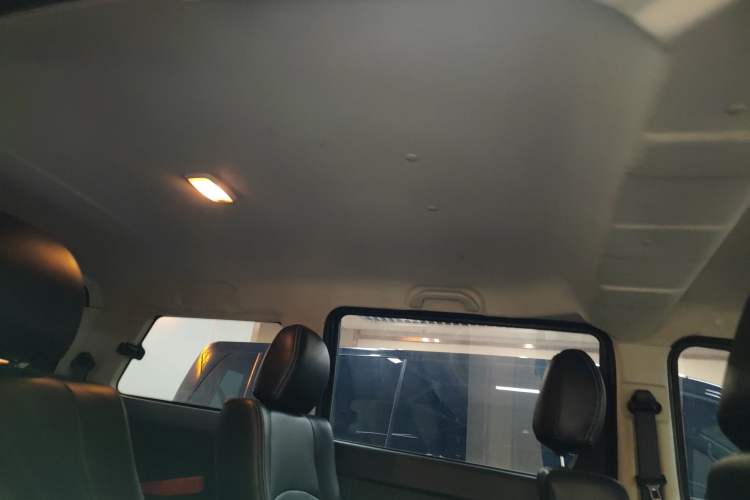 Used Yema Spica 2022 1.5L Manual Luxury Model Roof