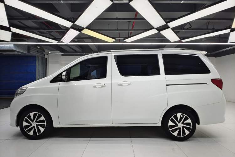 Used Yema Spica 2022 1.5L CVT Luxury Version Exterior 3