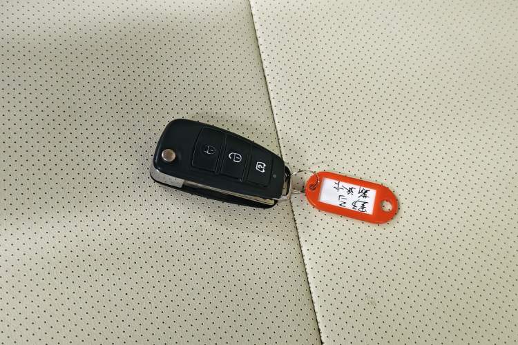 Used Yema Spica 2022 1.5L CVT Luxury Version Interior 1