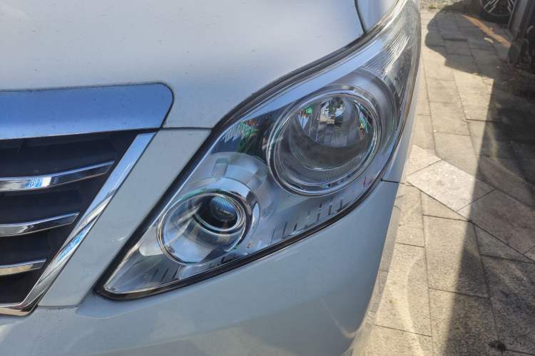 Used Yema Spica 2022 1.5L CVT Luxury Version Left Front Headlight