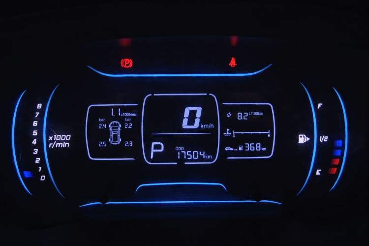 Used Yema Spica 2022 1.5L CVT Luxury Version Odometer Close Up