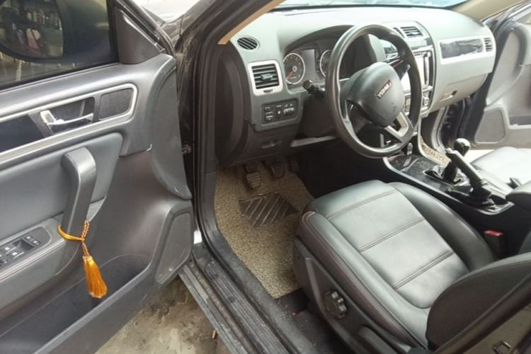 Used Yema T70 2015 1.8L Manual Comfort Model Driver Seat