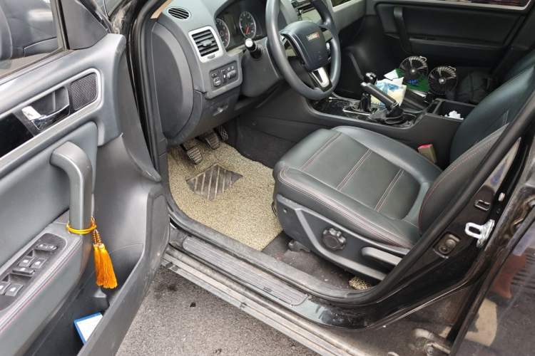 Used Yema T70 2015 1.8L Manual Comfort Model Driver Seat