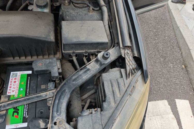 Used Yema T70 2015 1.8L Manual Comfort Model Engine Bay Left