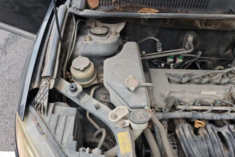 Used Yema T70 2015 1.8L Manual Comfort Model Engine Bay Right