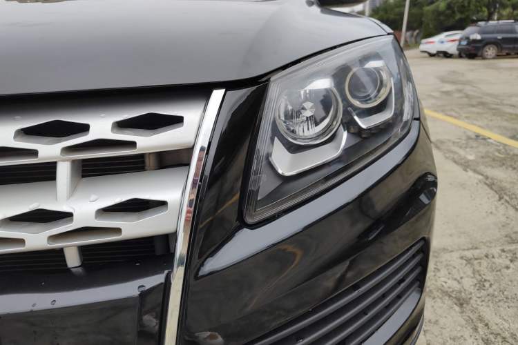 Used Yema T70 2015 Revised 1.8L Manual Elite Version Left Front Headlight