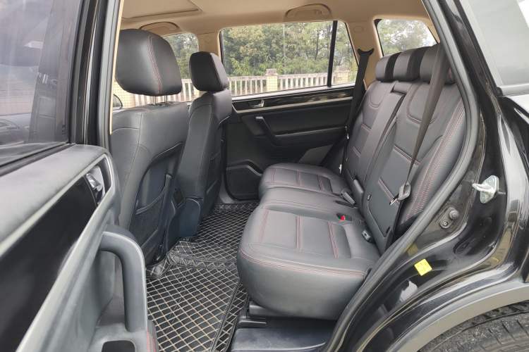 Used Yema T70 2015 Revised 1.8L Manual Elite Version Left Rear Seat