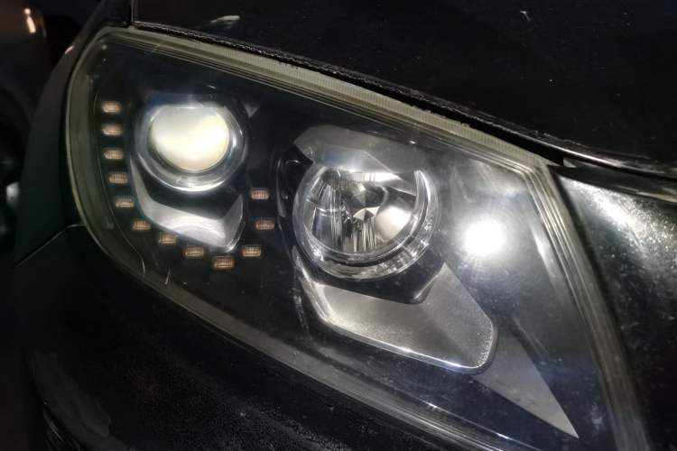 Used Yema T70 2015 1.8L Manual Elite Model Right Front Headlight