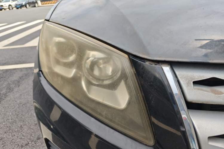 Used Yema T70 2015 1.8L Manual Comfort Model Right Front Headlight