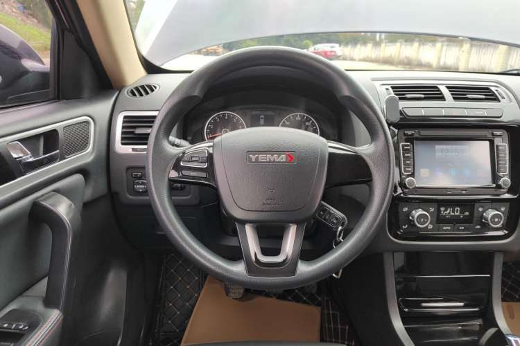 Used Yema T70 2015 Revised 1.8L Manual Elite Version Steering Wheel