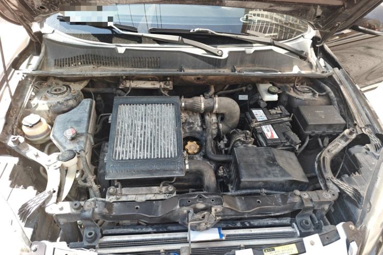 Used Yema T70 2015 1.8T CVT Flagship Model Engine Bay
